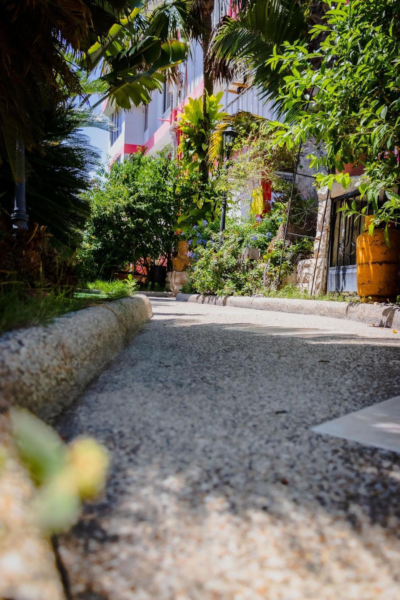 Hostal Antares Manta Kültér fotó