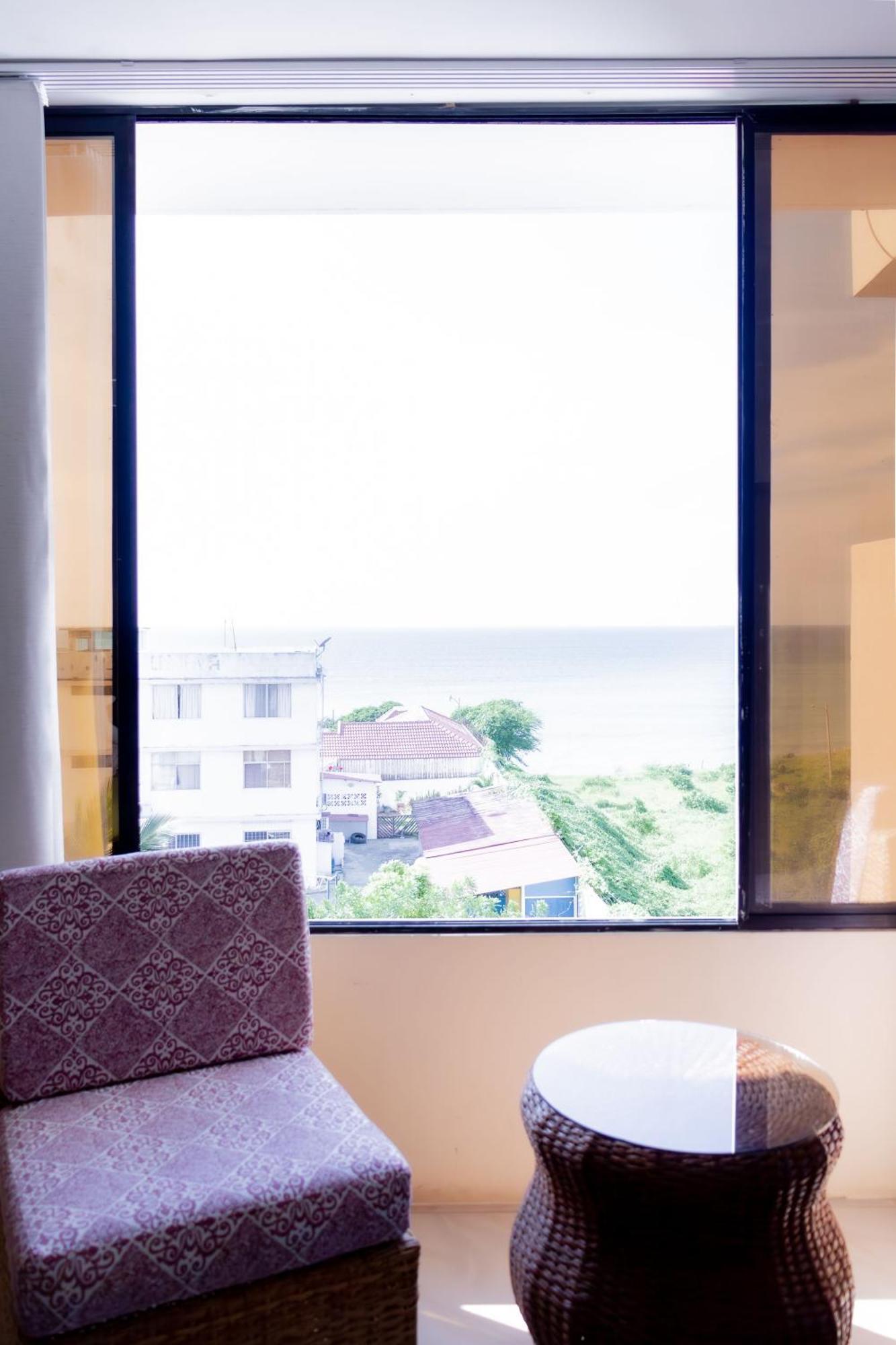 Hostal Antares Manta Kültér fotó