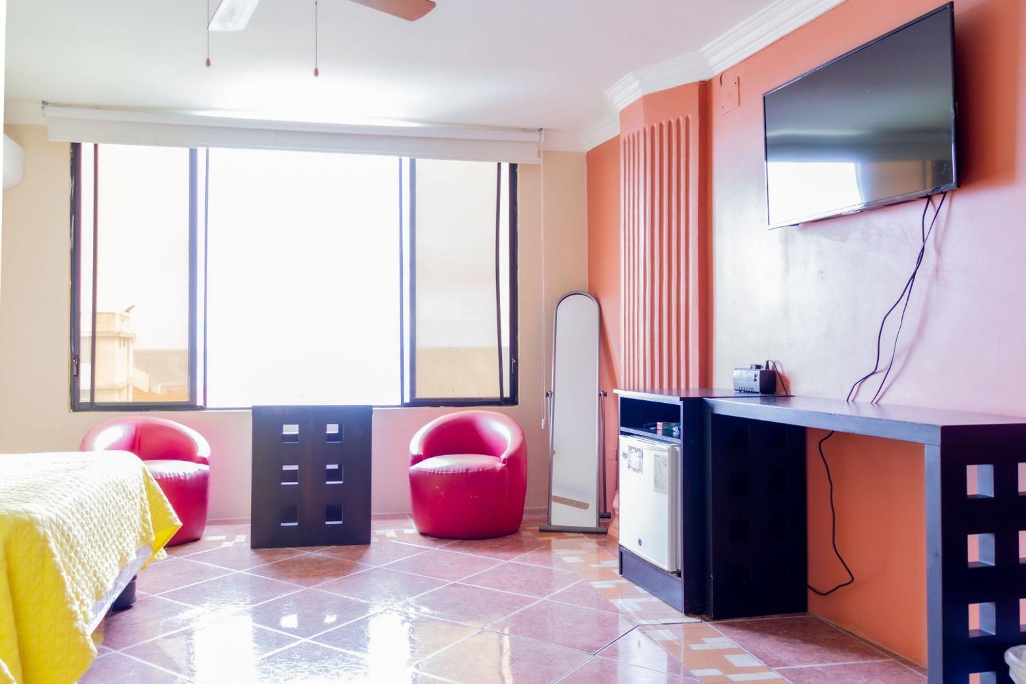 Hostal Antares Manta Kültér fotó